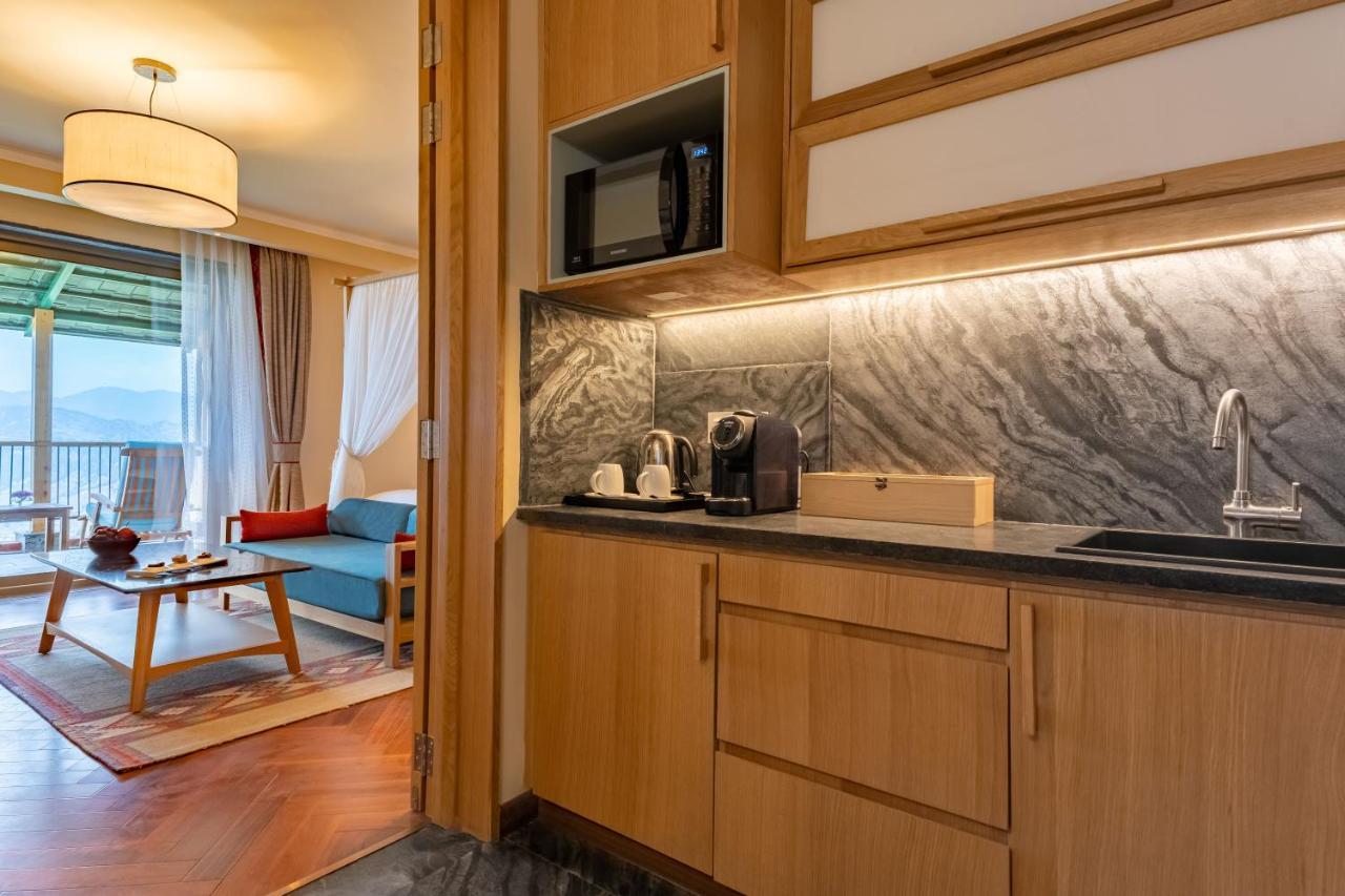 Taj Theog Resort & Spa 西姆拉 外观 照片