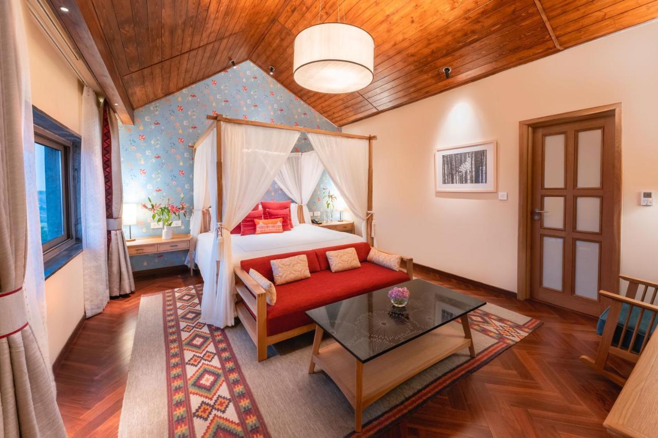 Taj Theog Resort & Spa 西姆拉 外观 照片