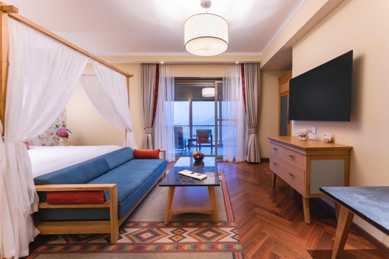 Taj Theog Resort & Spa 西姆拉 外观 照片